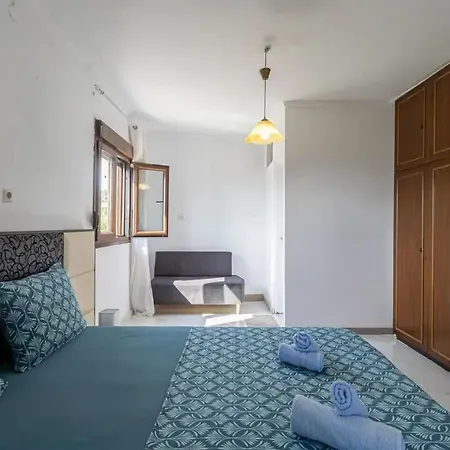 Danihouse شقة *