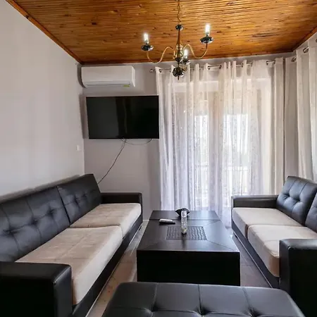 Danihouse